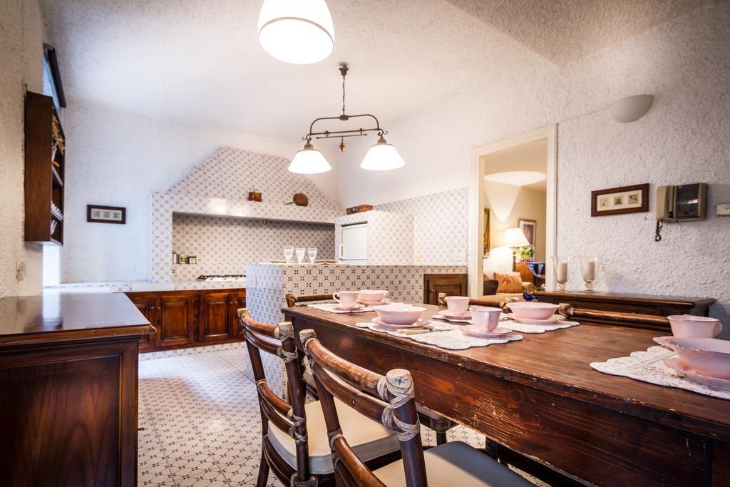 Lake Charming Apartment Cernobbio Habitación foto